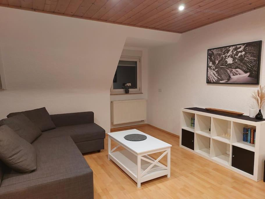 Rooftop Apartmens Ulm - Komfortable Neue Gemeinschaftsunterkunft Im Herzen Von Ulm - Raum 1 Exterior photo